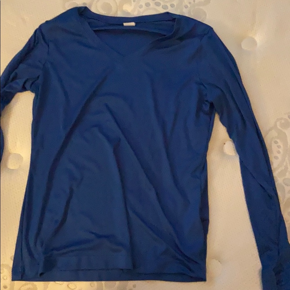 Long sleeve workout top